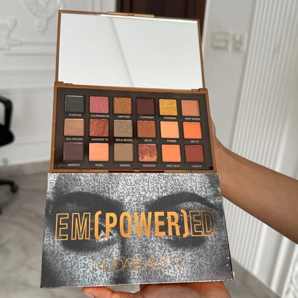 Hudabeauty empowered eyeshadow